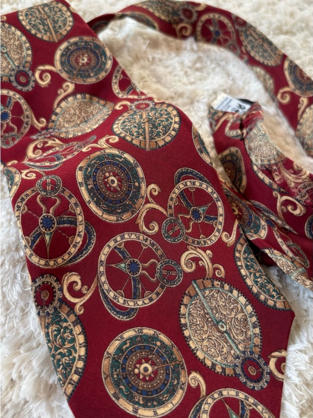 SALVAGE Metropolitan Museum of Art Red Time Clocks Medallion Silk Tie